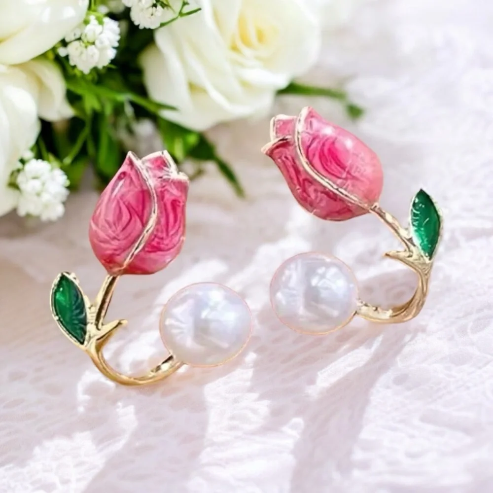 Stunning One Pair of Gold‎ Plated Elegant Pink Rose White Bead Ear Stud Earrings